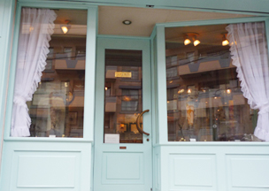 L型フリル付カーテン